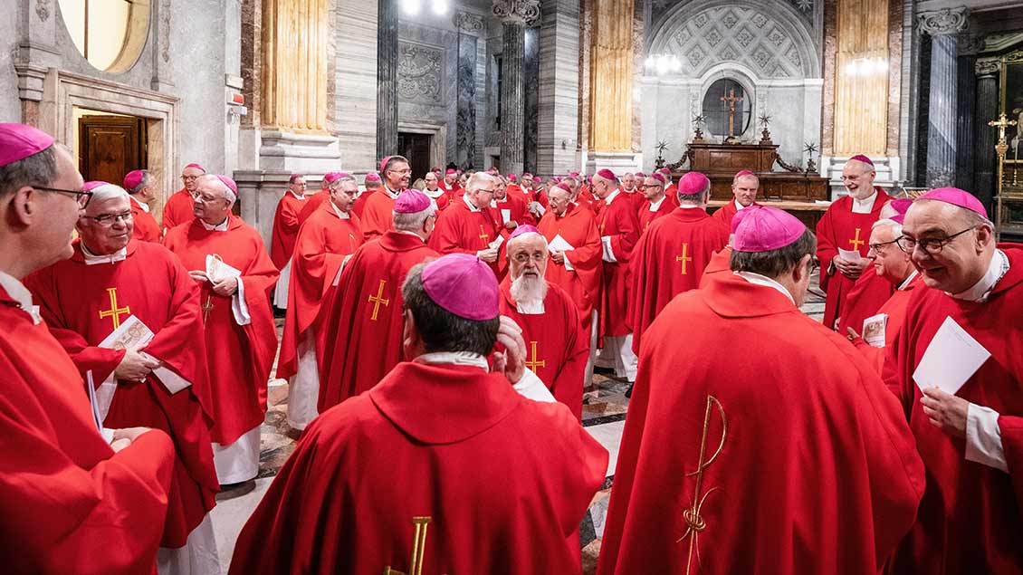 Bischöfe Foto: Cristian Gennari / Romano Siciliani (KNA)