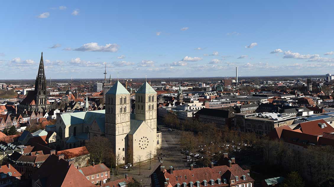 Blick über Münster mit Dom und Lambertikirche