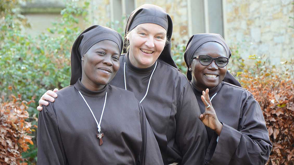 Schwester Jeanne (von links), Schwester Andrea und Schwester Myreille.