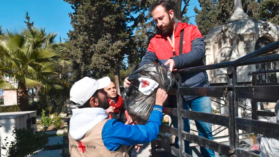 Verteilung von Hilfsgütern nach dem Erdbeben durch Caritas Syrien