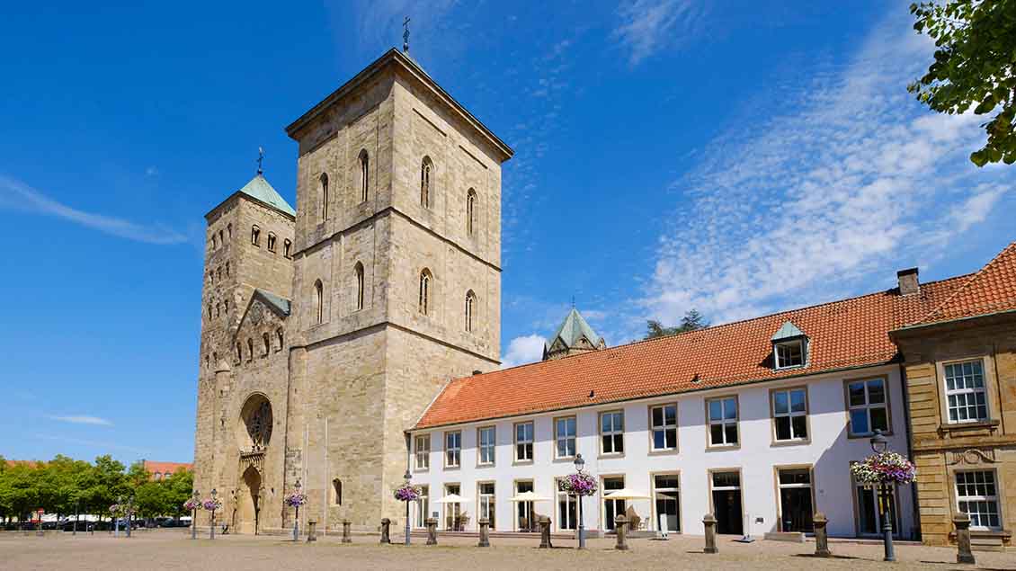 Die Fassade des Osnabrücker Doms
