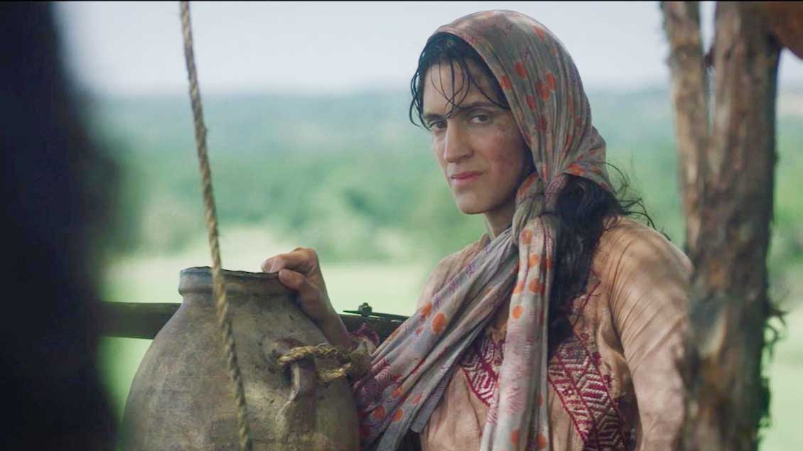 Die Samariterin am Brunnen: Szene aus der Serie „The Chosen”. Foto: Screenshot