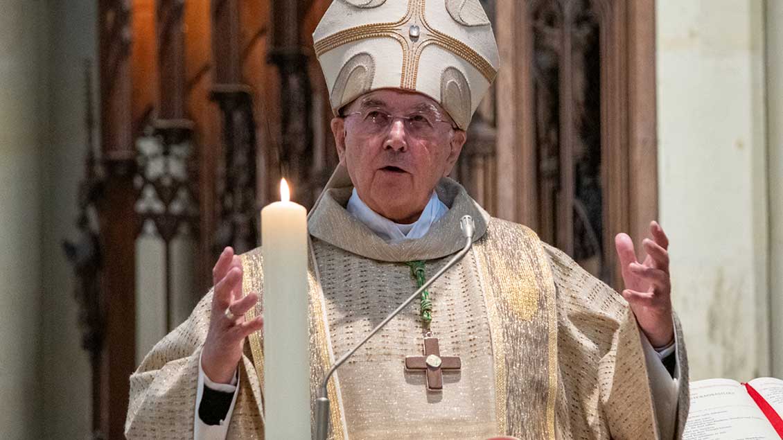 Bischof Felix Genn bei der Predigt. | Foto: Michaela Kiepe (pbm)
