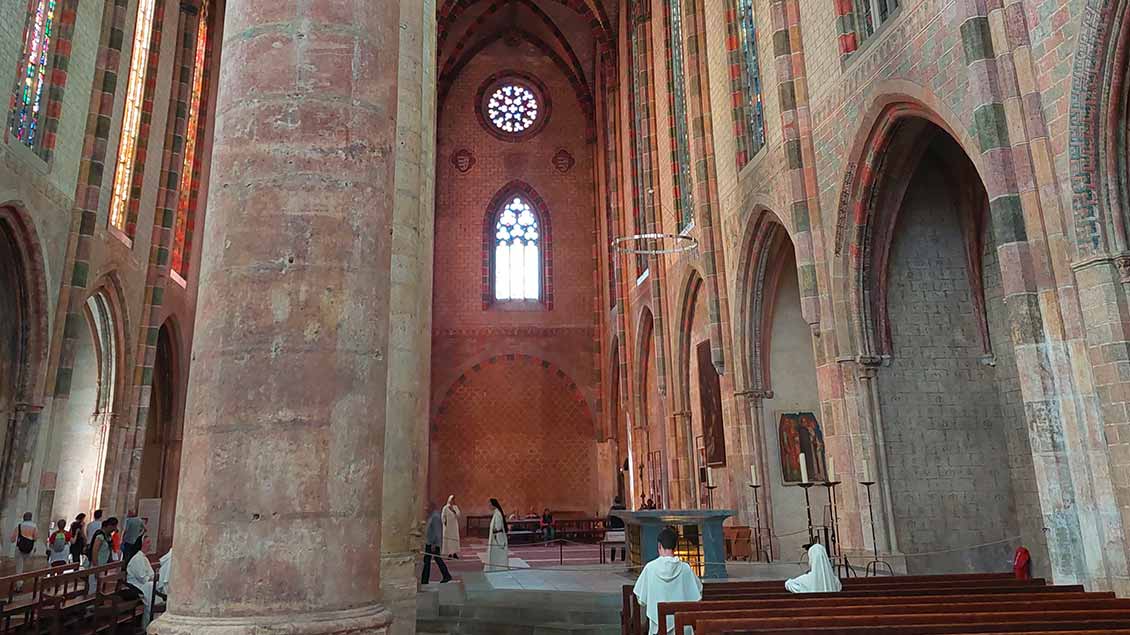 Die Jakobinerkirche von Toulouse mit dem Grab des heiligen Thomas von Aquin hat für Dominikaner besondere Bedeutung. Die deutschen Novizen besuchen sie zum Abschluss ihrer Ausbildung. | Foto: Dominikaner