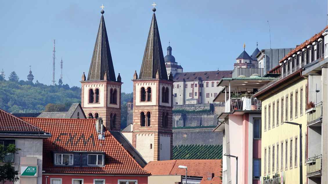 Der Würzburger Dom und die Festung Marienberg Foto: Volker Rauch (Zoonar/imago)