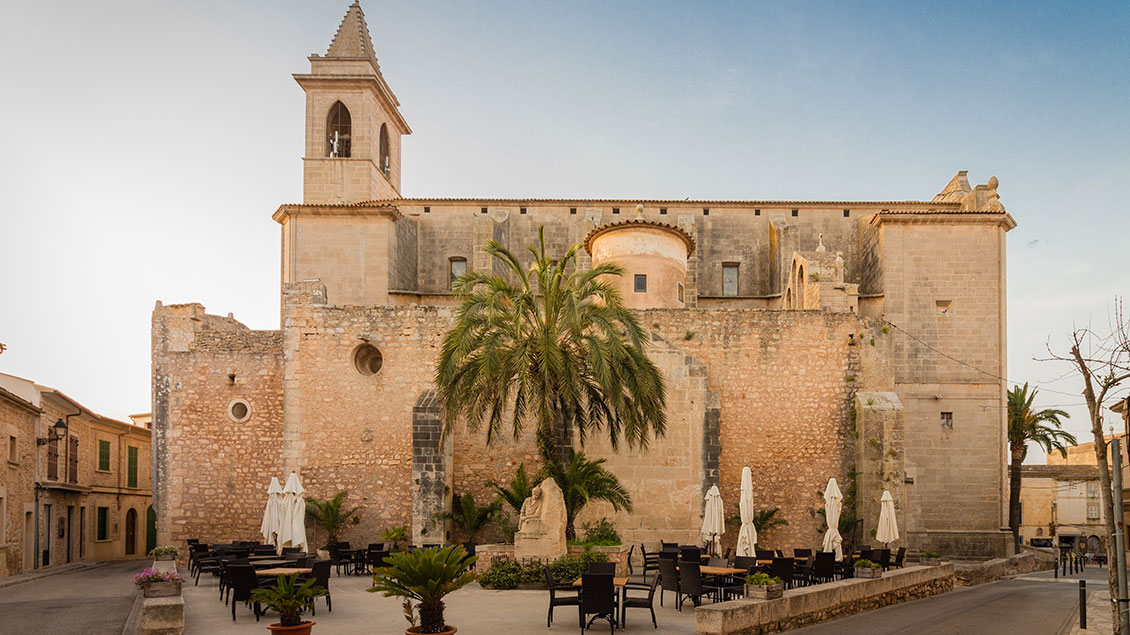 Kirche Sant Andreu in Santanyi Foto: Depositphotos (Imago)